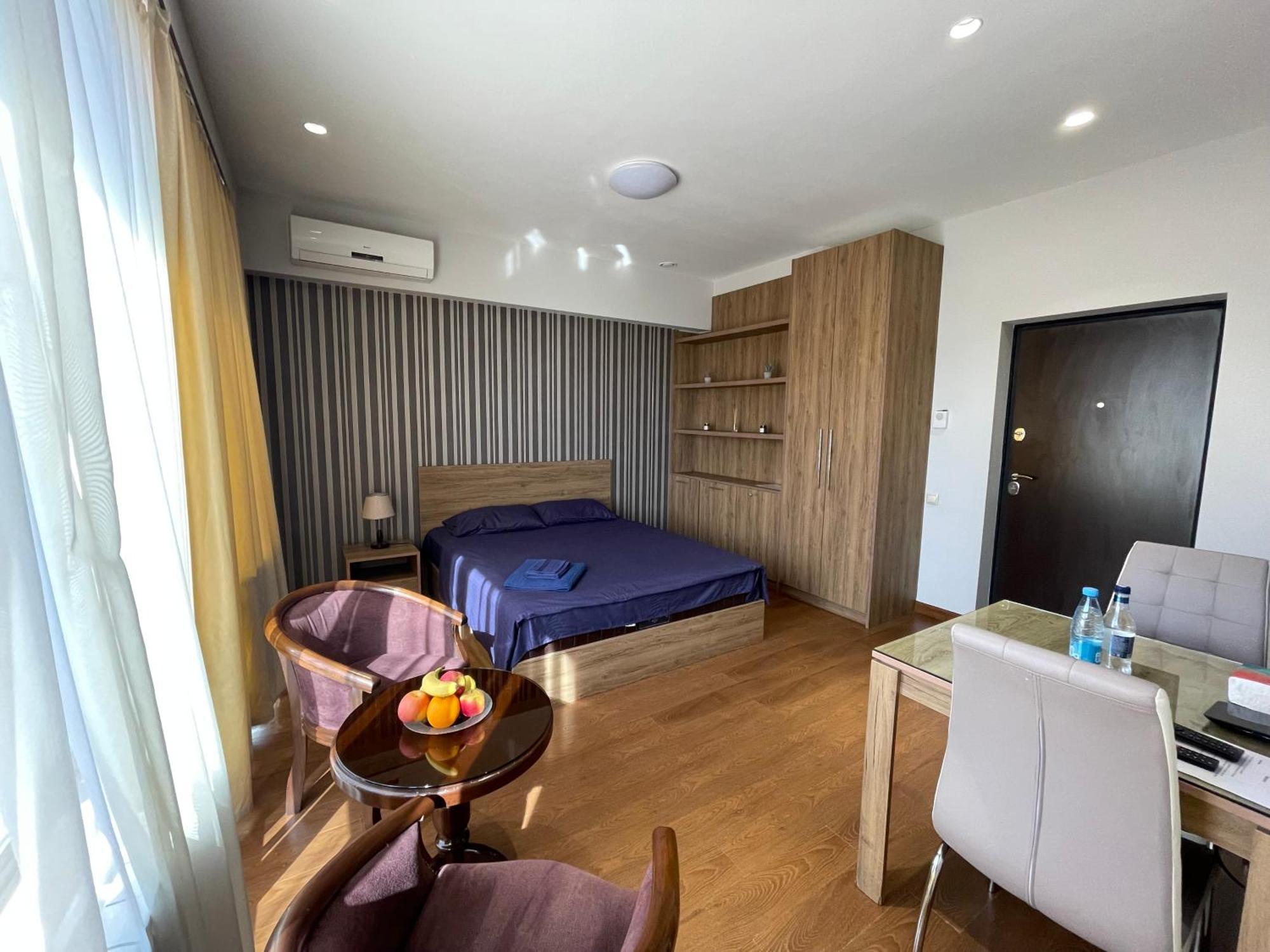 Apartment In Yerevan City Center Republic Square Self Check-In Ngoại thất bức ảnh
